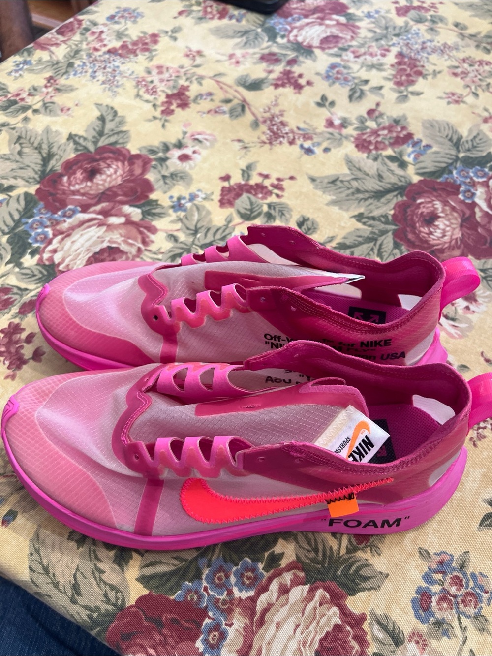 Off-White x Nike Zoom Fly SP "Tulip Pink" (Style: AJ4588-600) Men’s